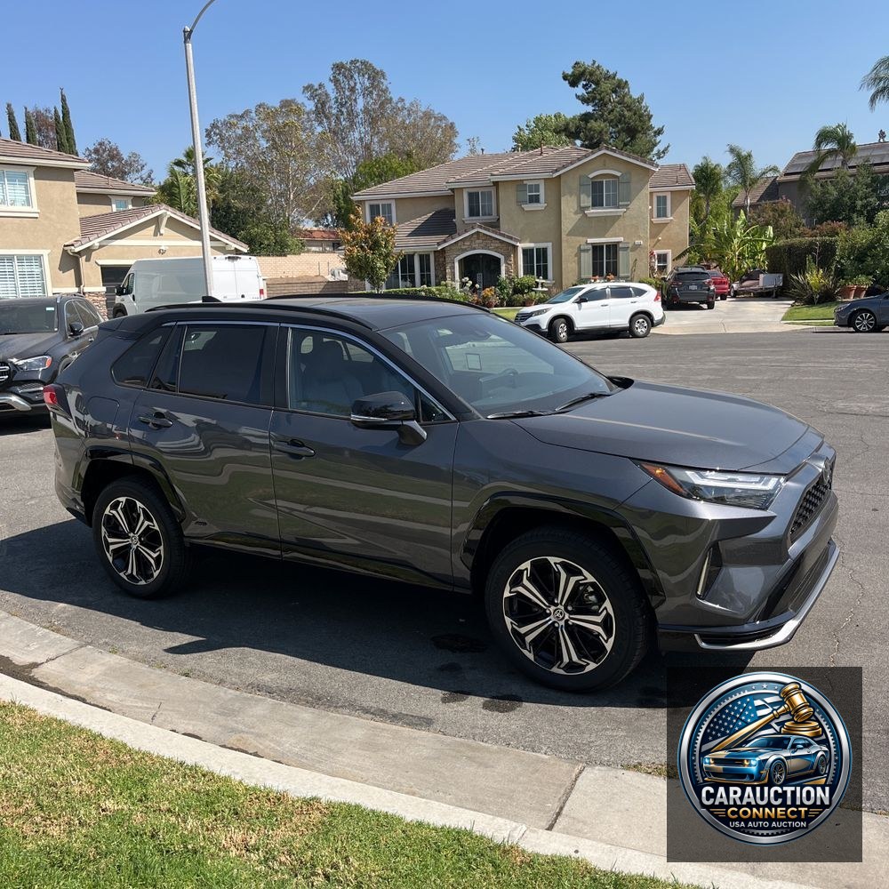 2025 Toyota RAV4 Plug-in Hybrid XSE
