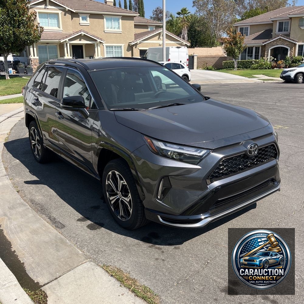2025 Toyota RAV4 Plug-in Hybrid XSE