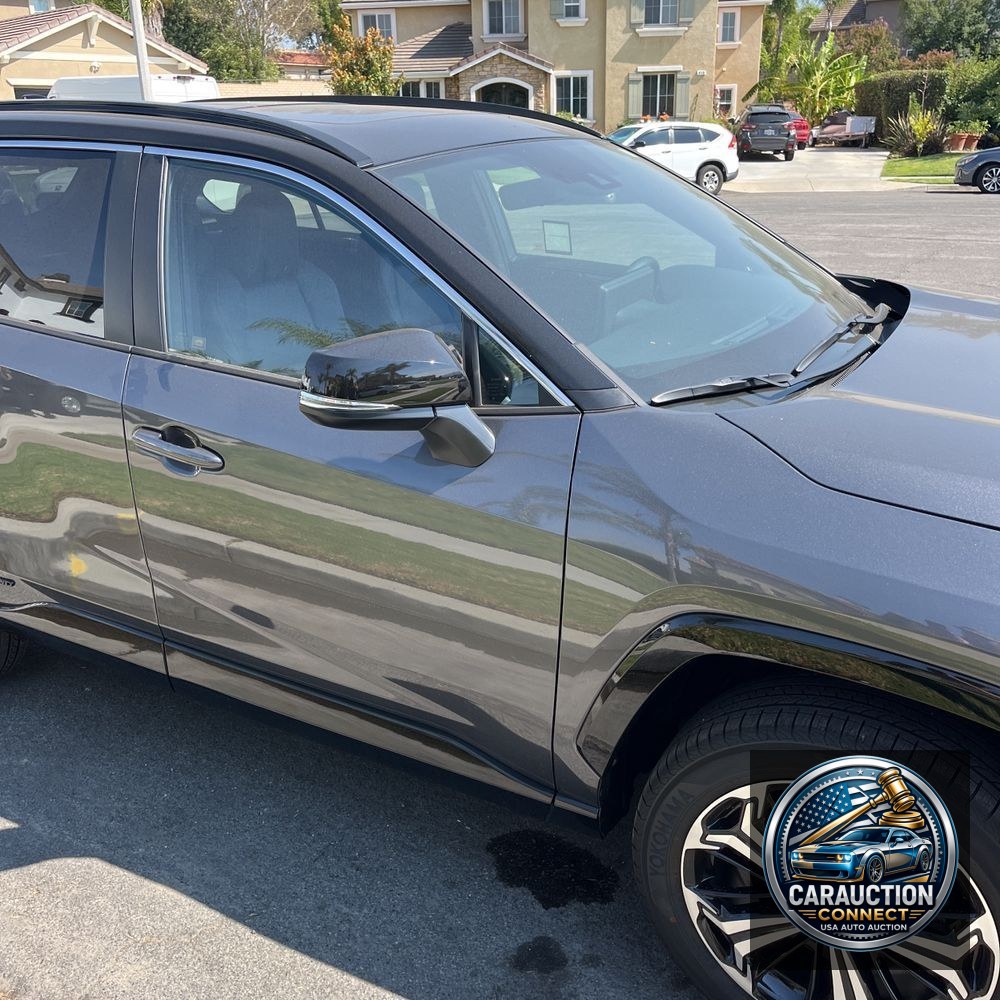 2025 Toyota RAV4 Plug-in Hybrid XSE