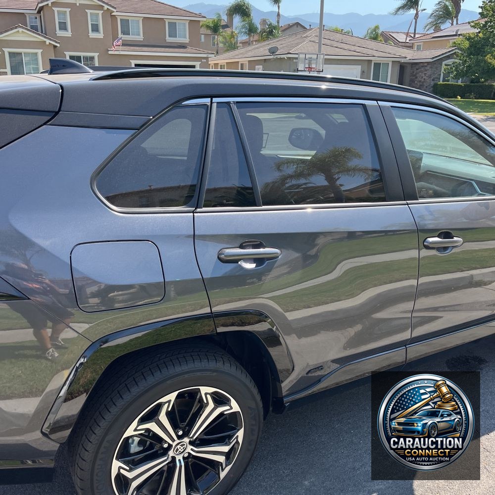 2025 Toyota RAV4 Plug-in Hybrid XSE