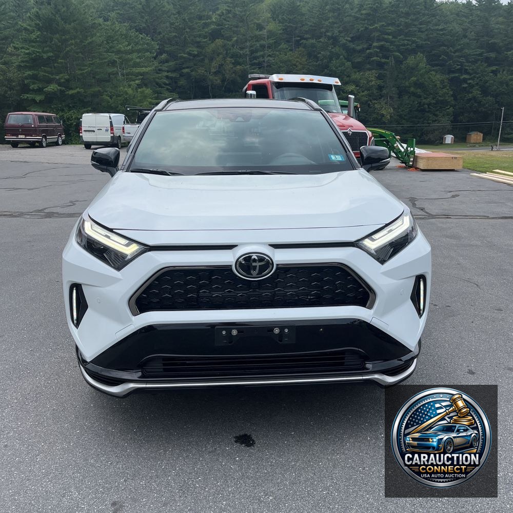 2025 Toyota RAV4 Plug-in Hybrid XSE