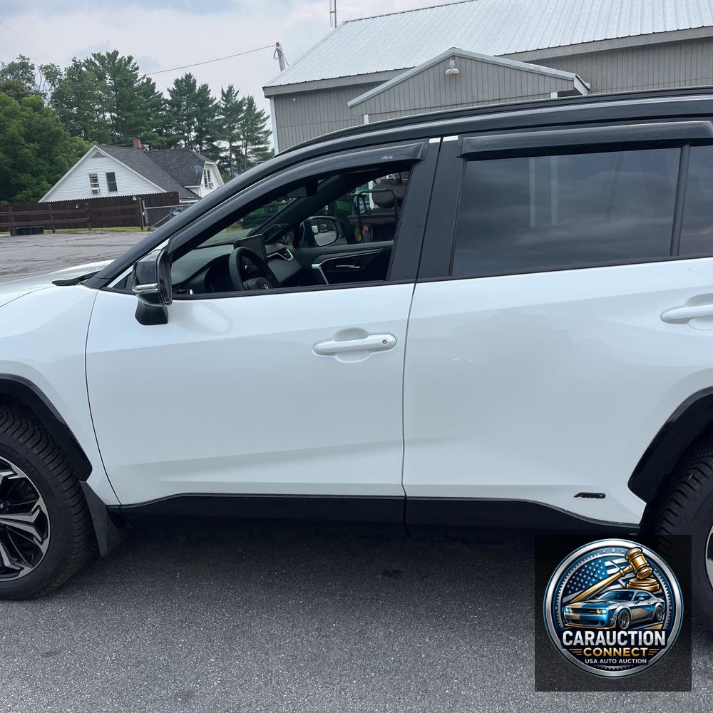 2025 Toyota RAV4 Plug-in Hybrid XSE