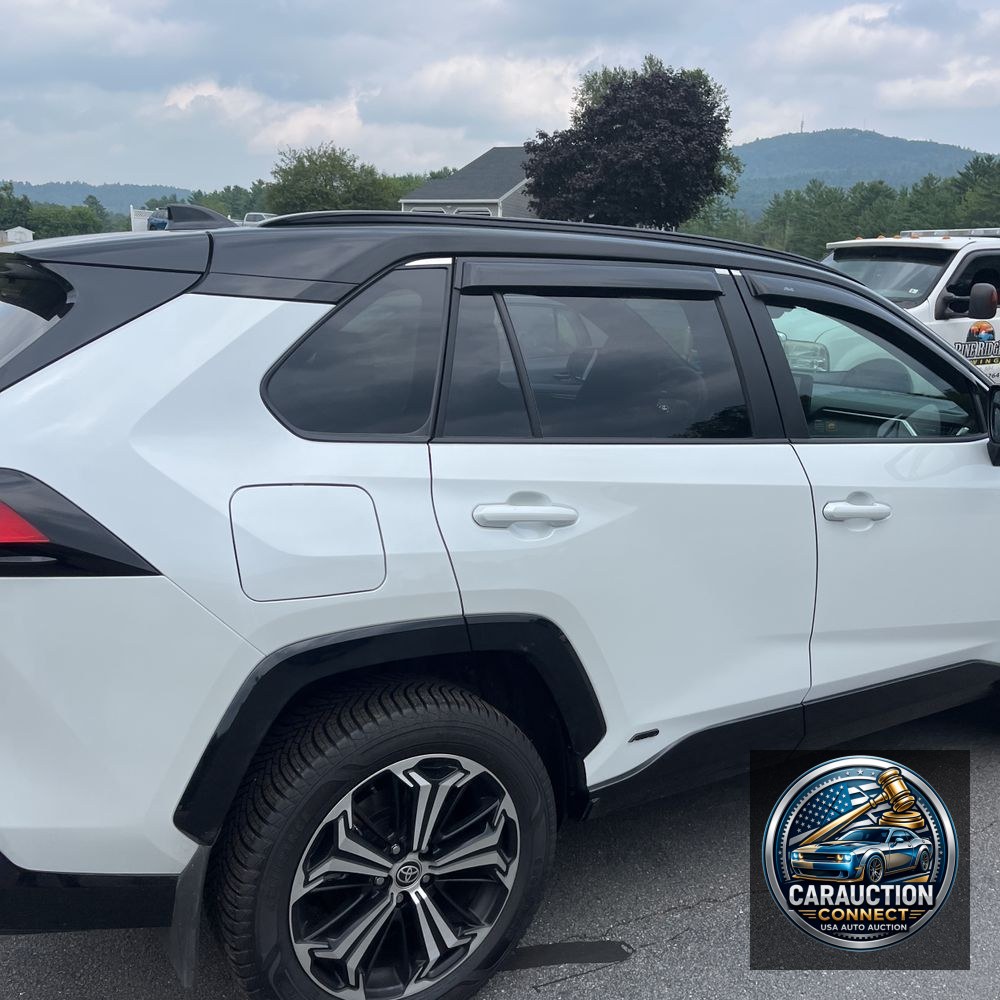 2025 Toyota RAV4 Plug-in Hybrid XSE
