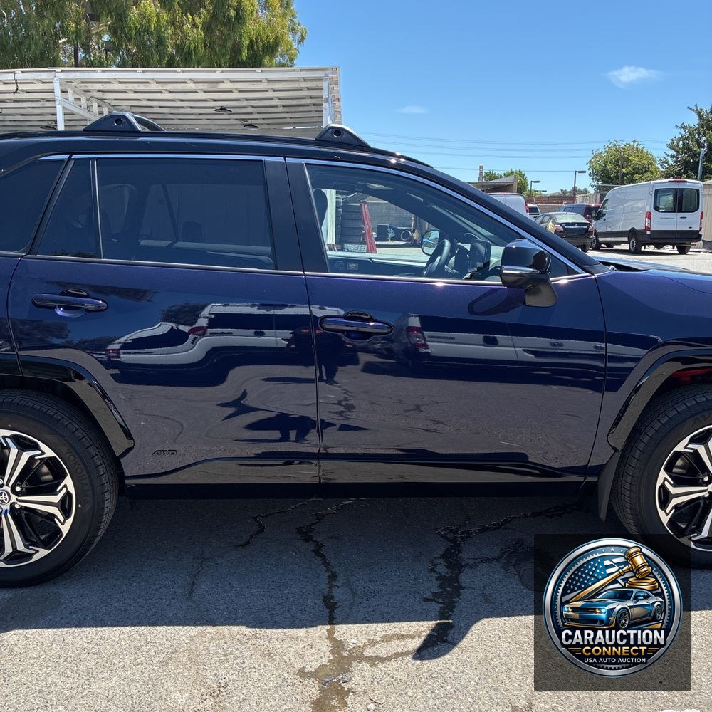 2025 Toyota RAV4 Plug-in Hybrid XSE