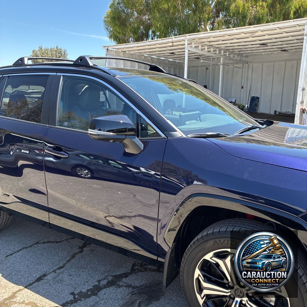 2025 Toyota RAV4 Plug-in Hybrid XSE