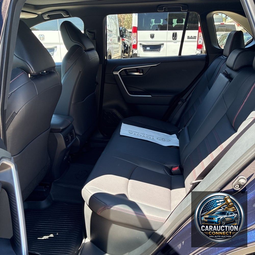 2025 Toyota RAV4 Plug-in Hybrid XSE