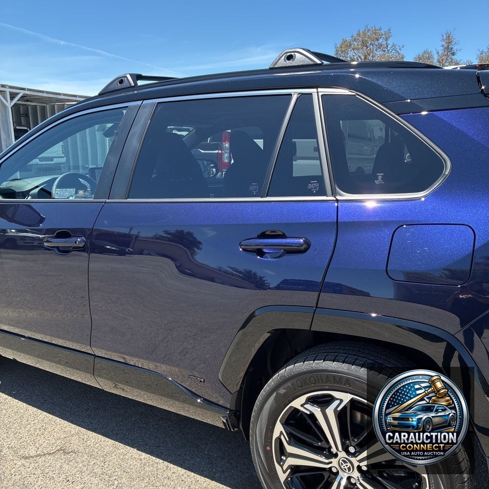2025 Toyota RAV4 Plug-in Hybrid XSE