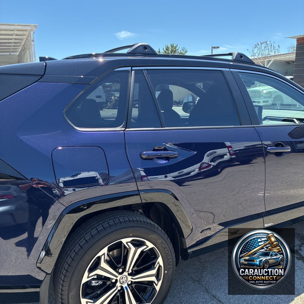 2025 Toyota RAV4 Plug-in Hybrid XSE