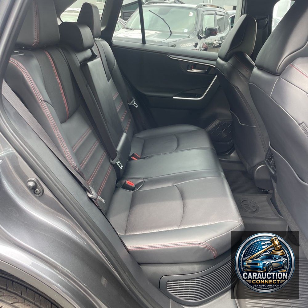 2025 Toyota RAV4 Plug-in Hybrid XSE