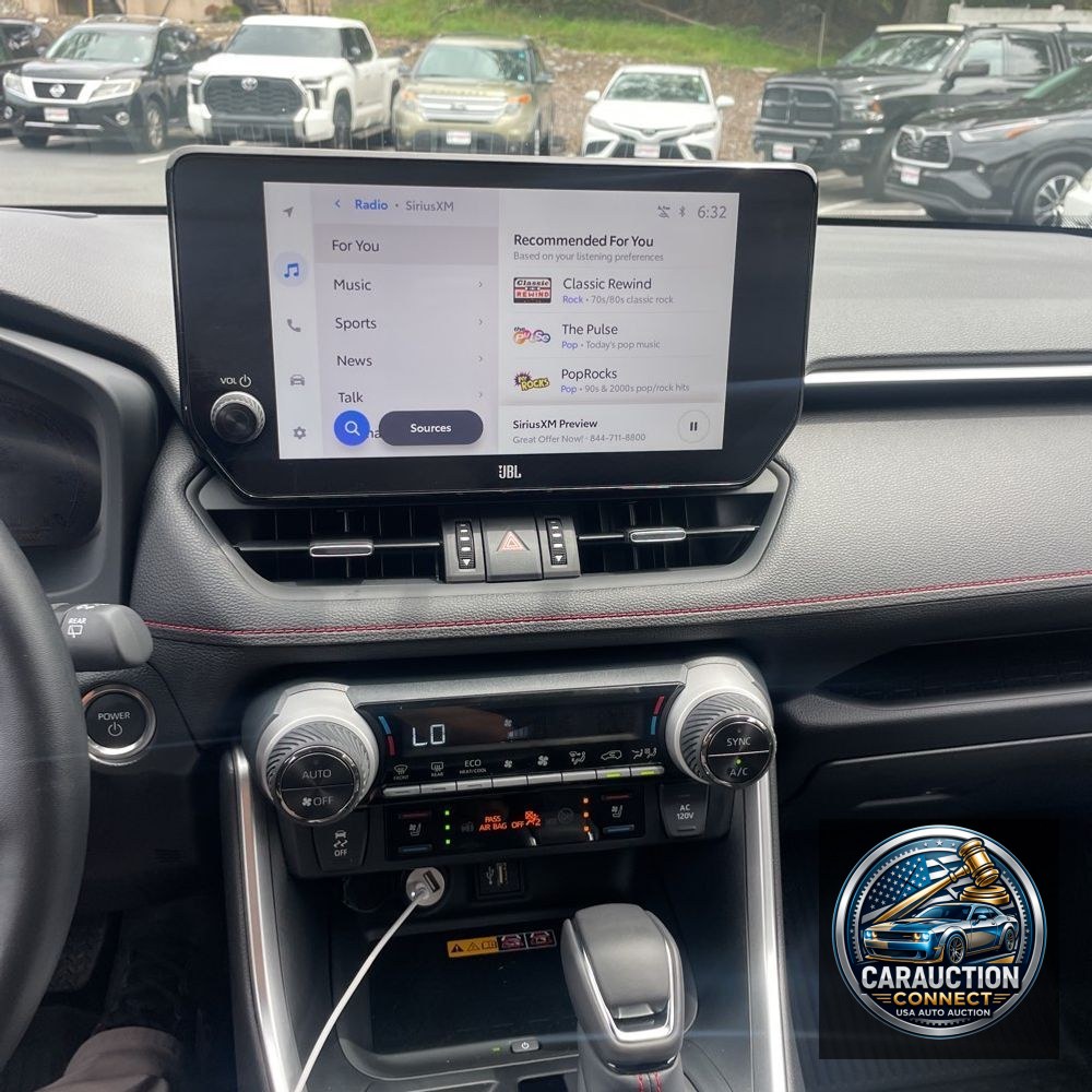2025 Toyota RAV4 Plug-in Hybrid XSE
