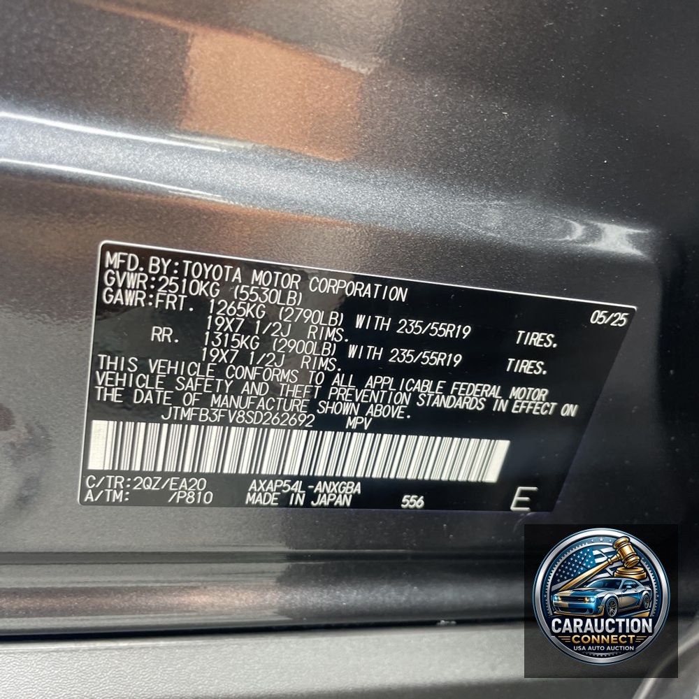 2025 Toyota RAV4 Plug-in Hybrid XSE