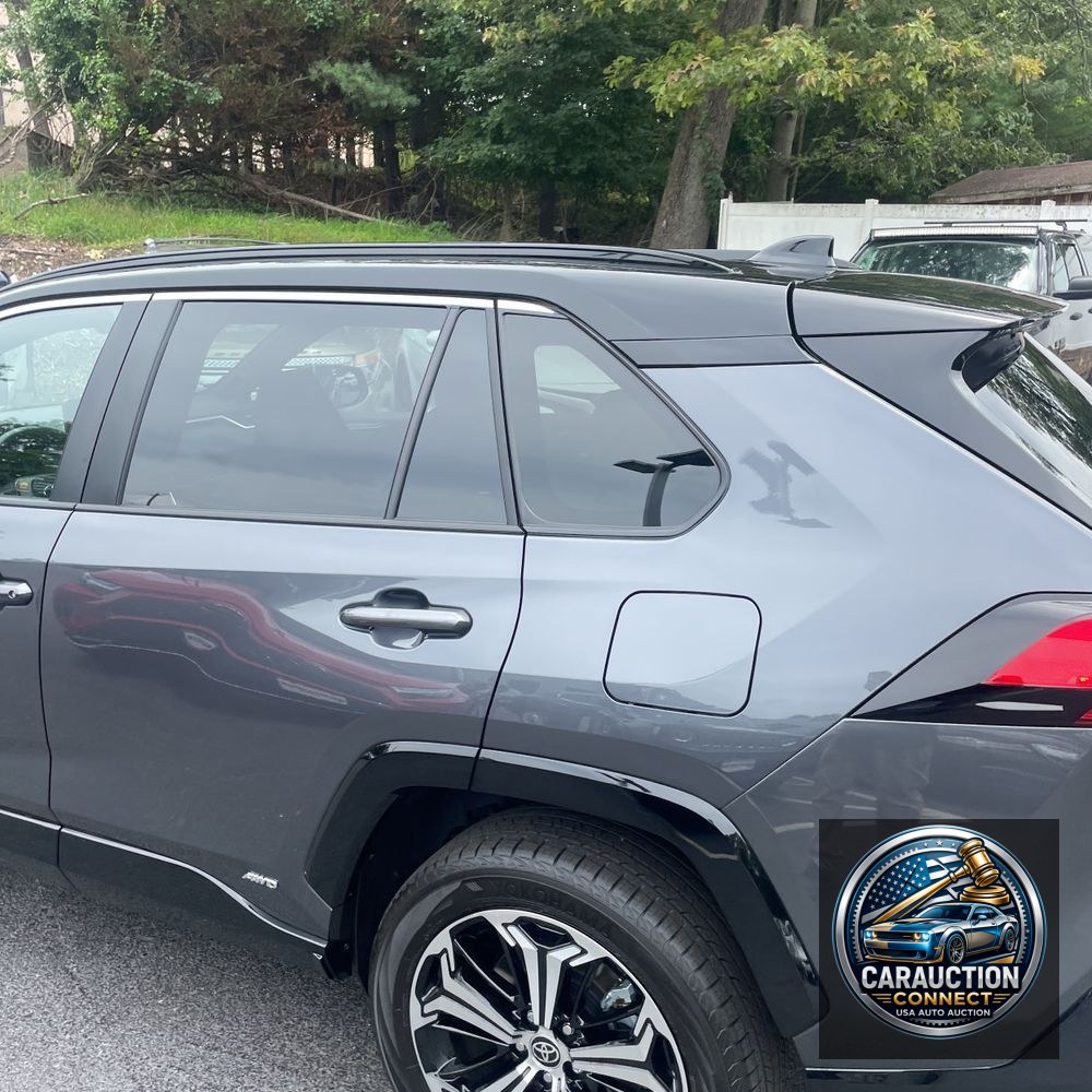 2025 Toyota RAV4 Plug-in Hybrid XSE
