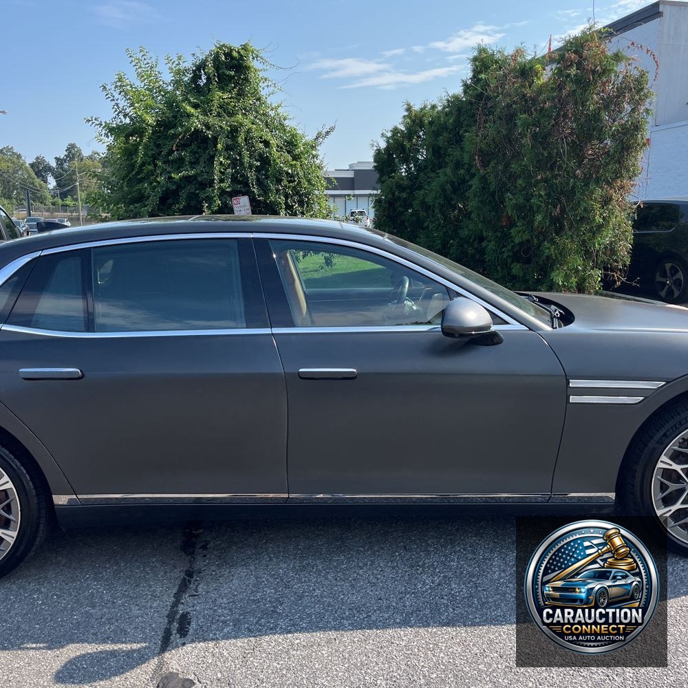 2023 Genesis G90 3.5T e-Supercharger