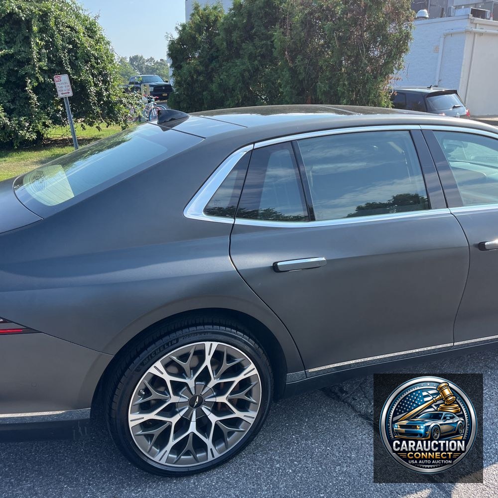 2023 Genesis G90 3.5T e-Supercharger