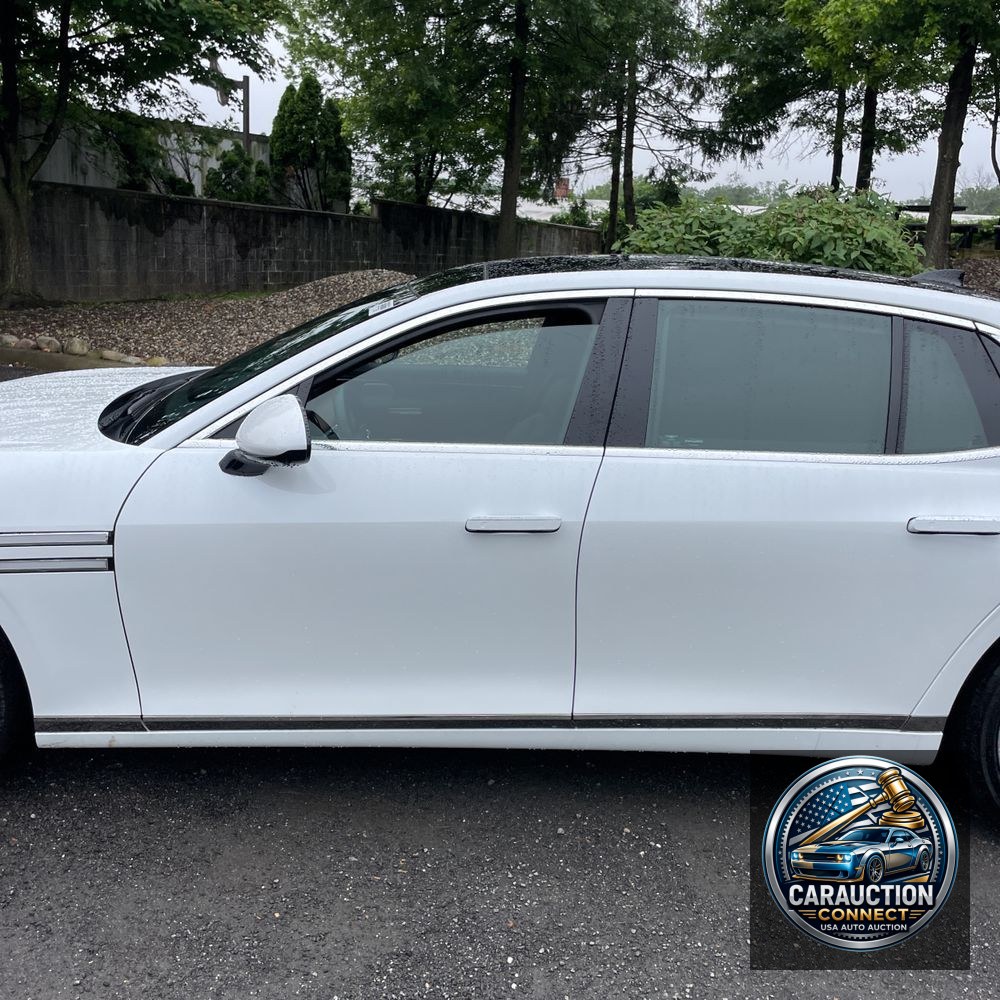 2024 Genesis G90 3.5T e-Supercharger