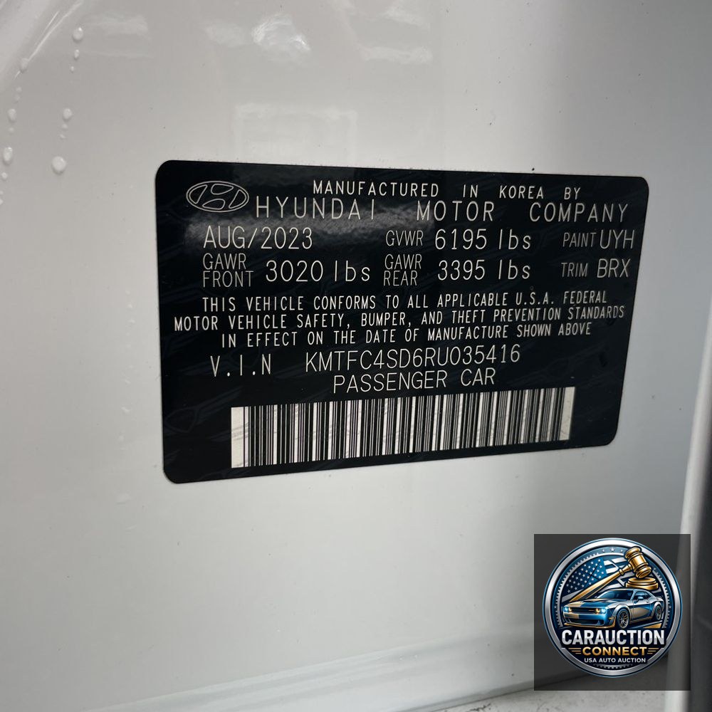 2024 Genesis G90 3.5T e-Supercharger