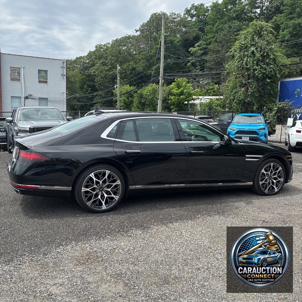 2023 Genesis G90 3.5T e-Supercharger