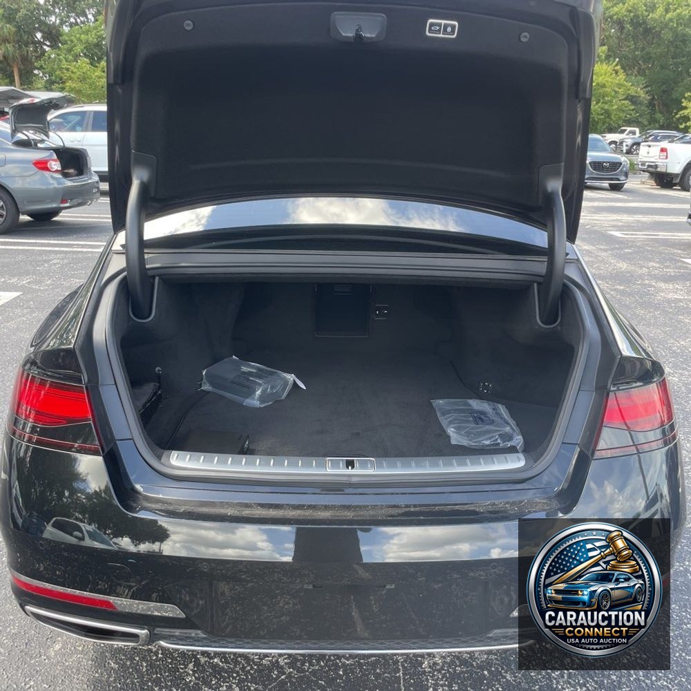 2023 Genesis G90 3.5T e-Supercharger