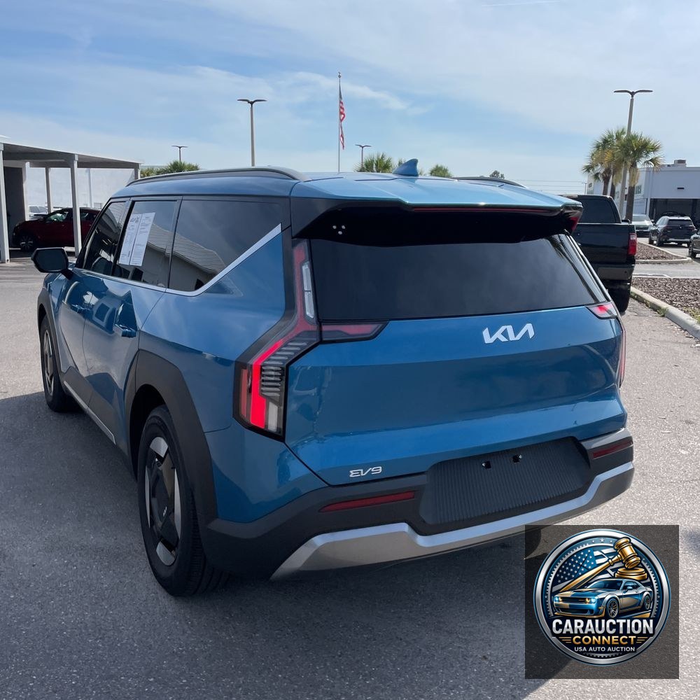 2024 Kia EV9 Wind