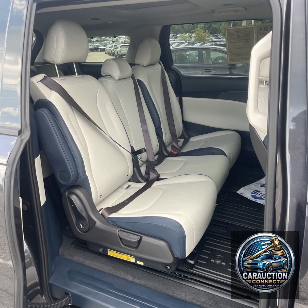 2025 Kia Carnival Hybrid SX