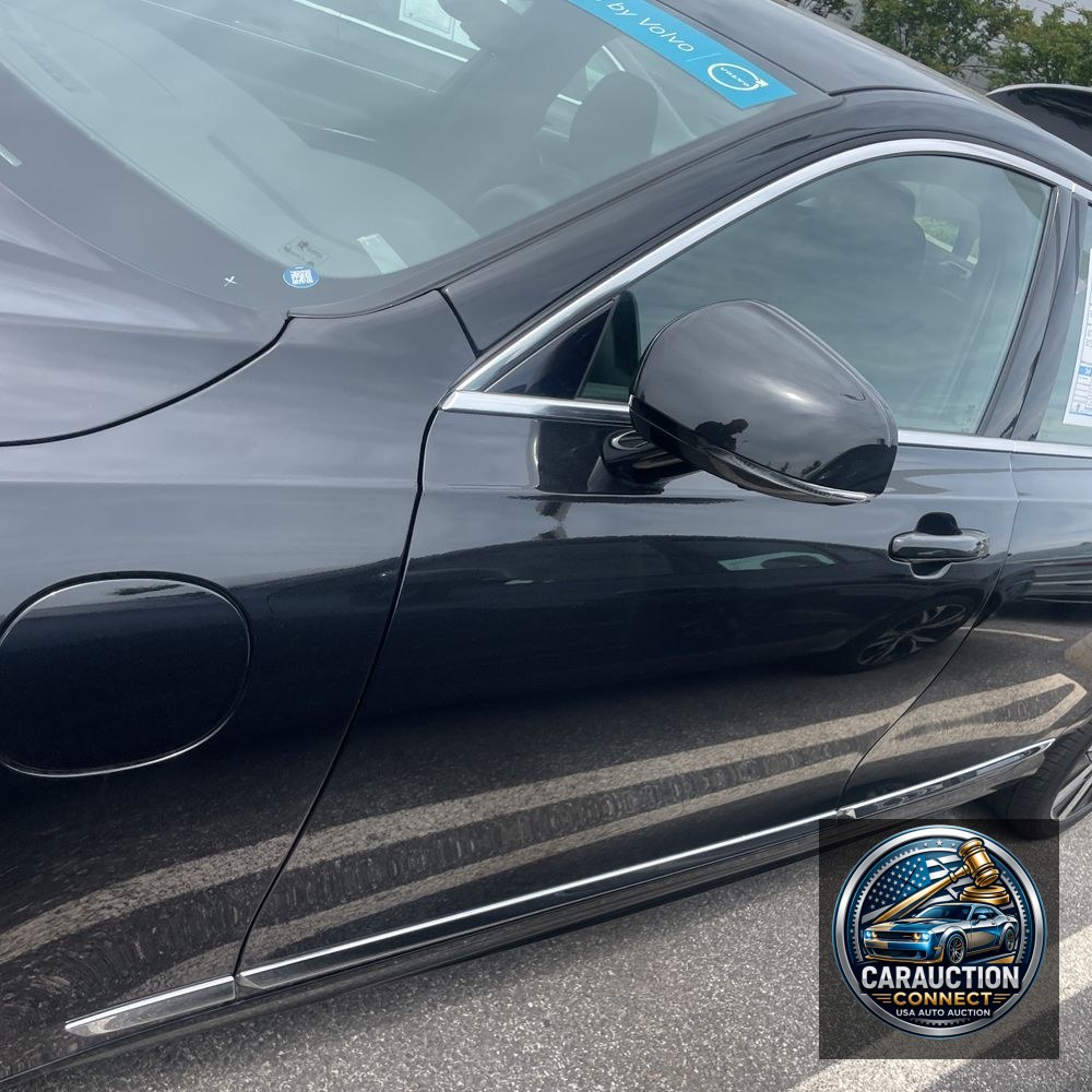 2025 Volvo S90 T8 - Plus PHEV
