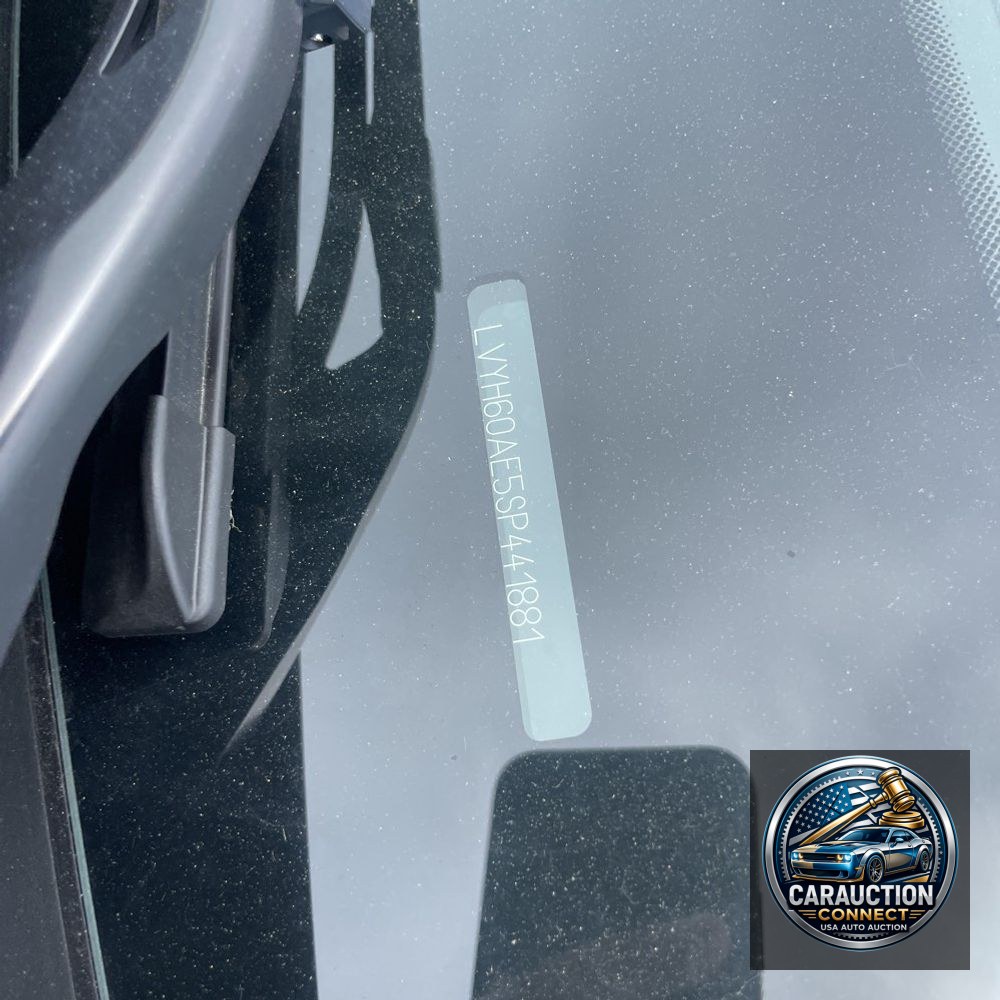 2025 Volvo S90 T8 - Plus PHEV