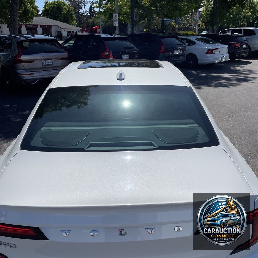2024 Volvo S90 T8 - Ultimate PHEV