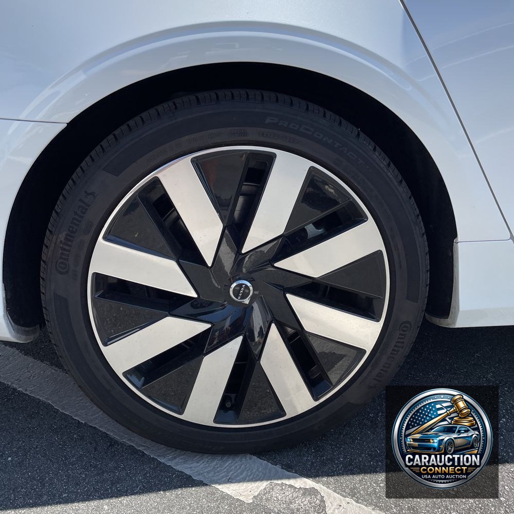 2024 Volvo S90 T8 - Ultimate PHEV