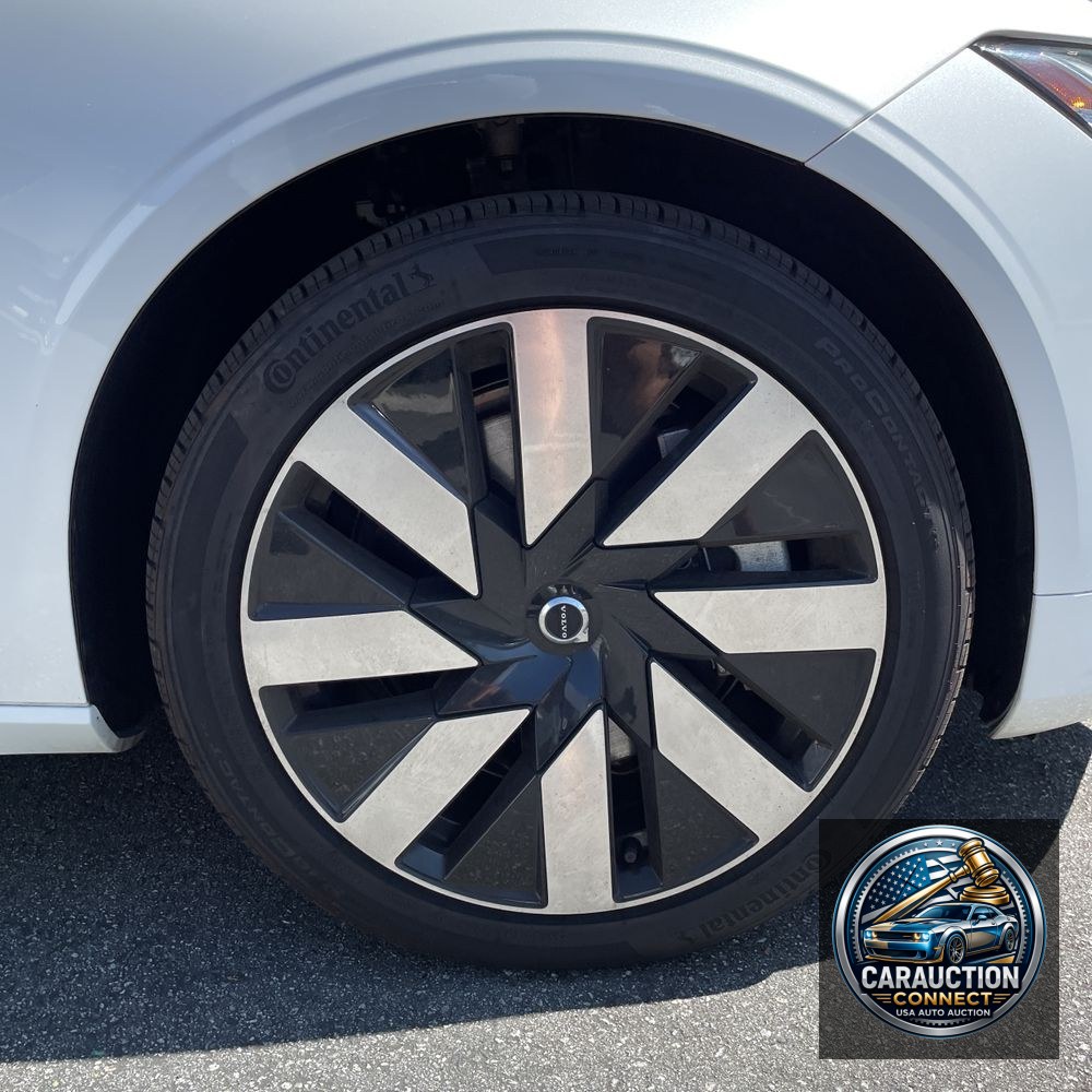2024 Volvo S90 T8 - Ultimate PHEV