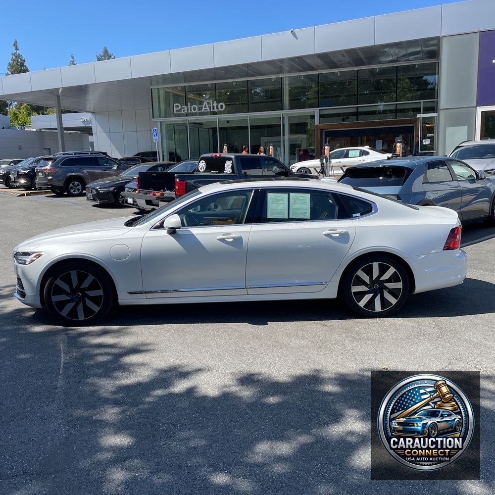 2024 Volvo S90 T8 - Ultimate PHEV
