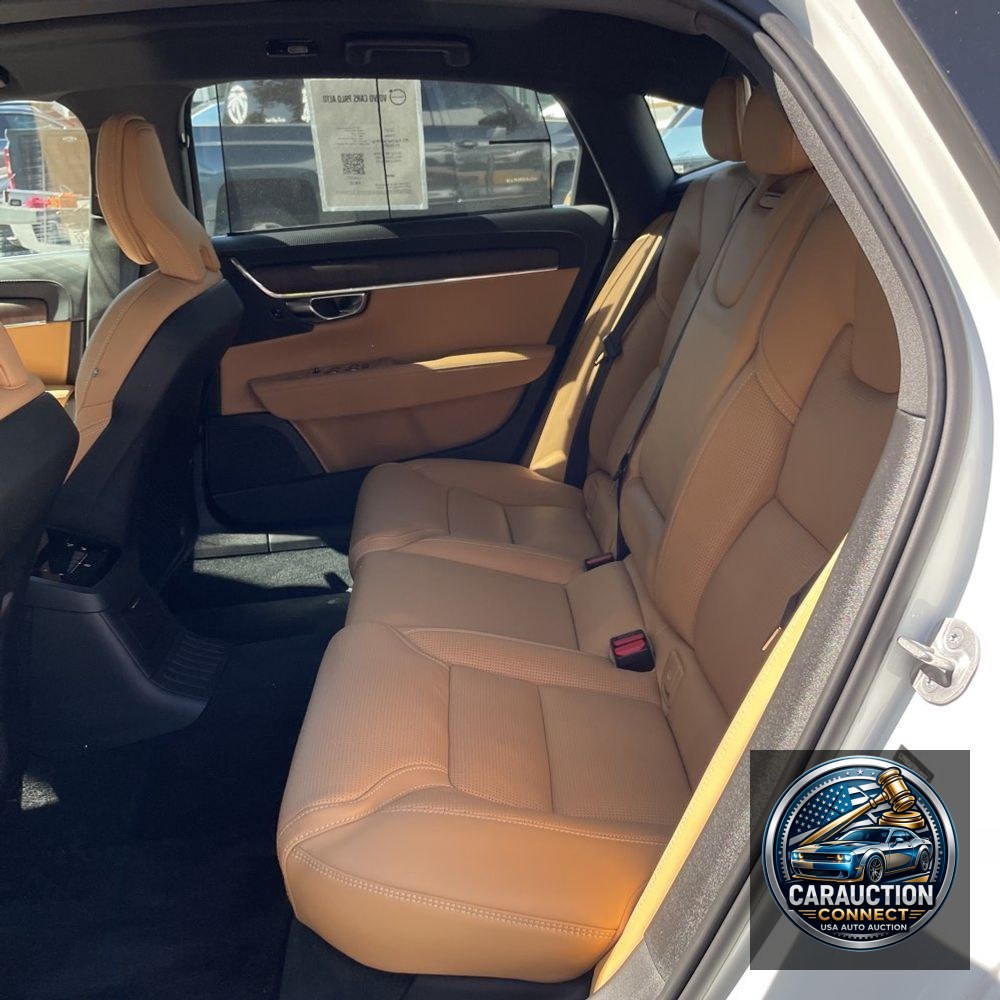2024 Volvo S90 T8 - Ultimate PHEV