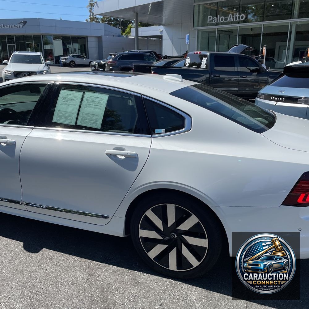 2024 Volvo S90 T8 - Ultimate PHEV