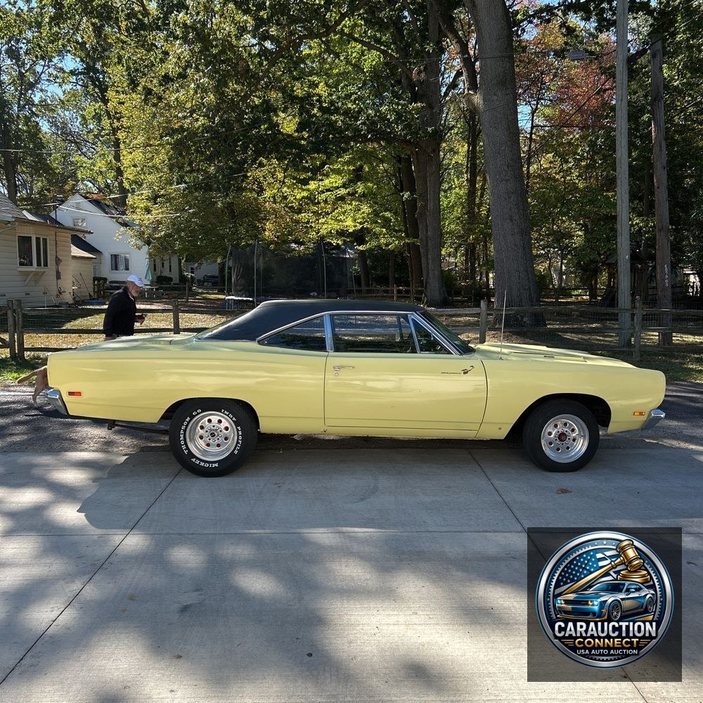 1969 Plymouth  Road Runner 383