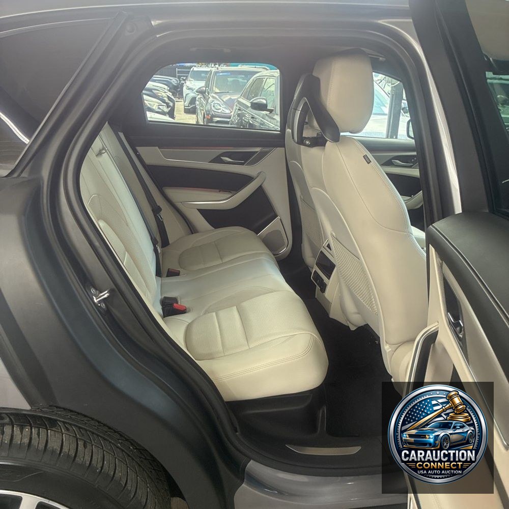 2025 Jaguar F-Pace P250 R-Dynamic S