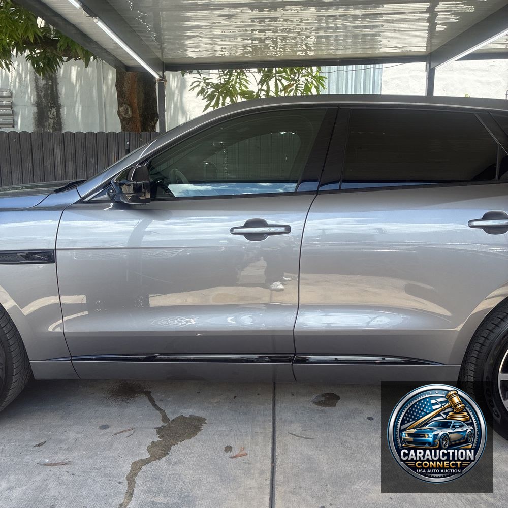 2025 Jaguar F-Pace P250 R-Dynamic S