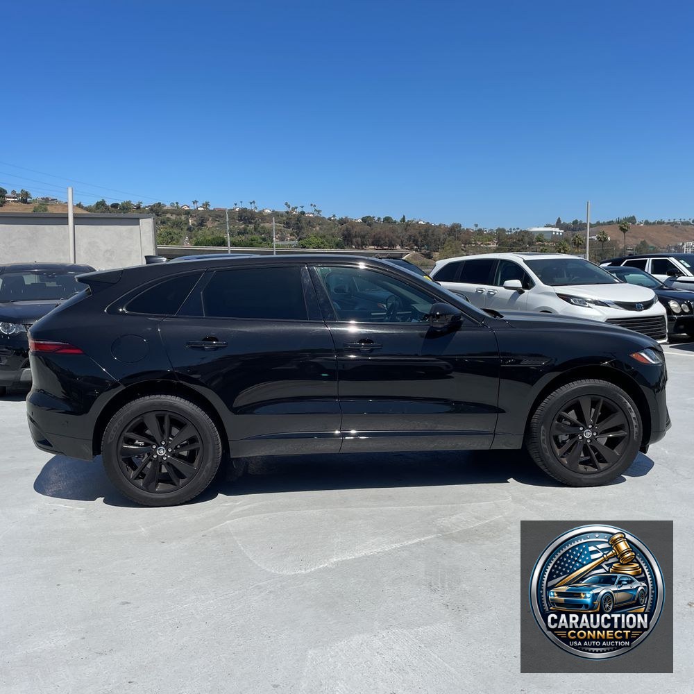 2025 Jaguar F-Pace P250 R-Dynamic S