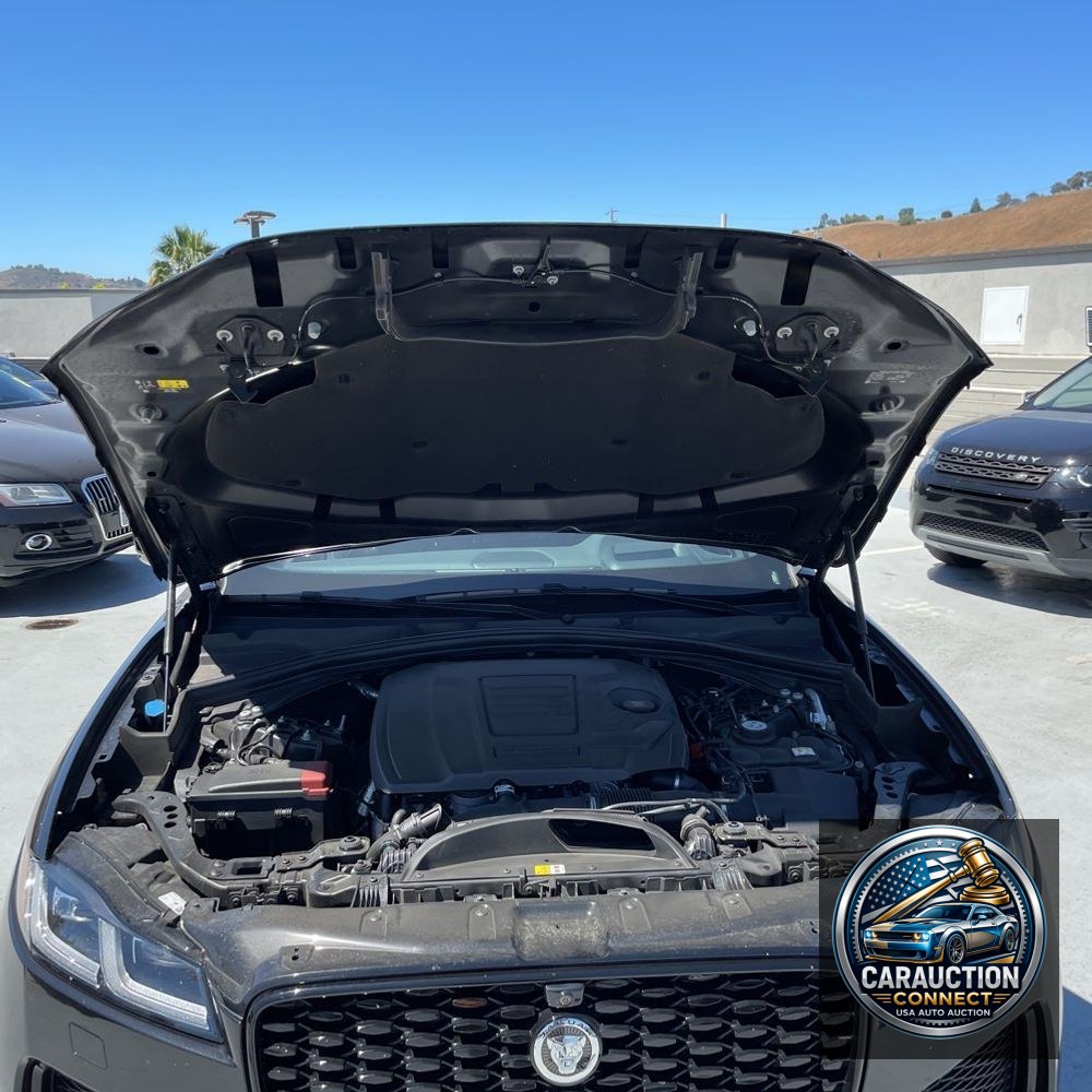 2025 Jaguar F-Pace P250 R-Dynamic S