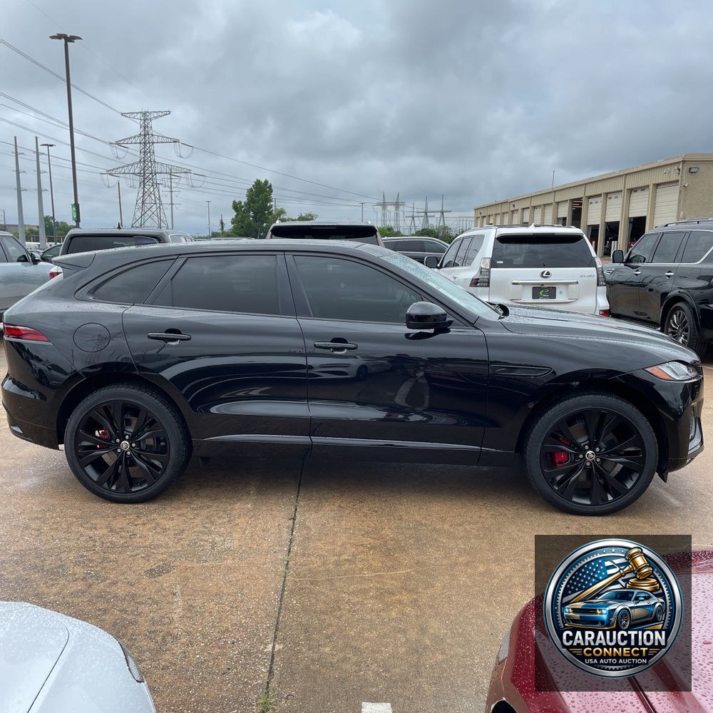 2024 Jaguar F-Pace P400 R-Dynamic S