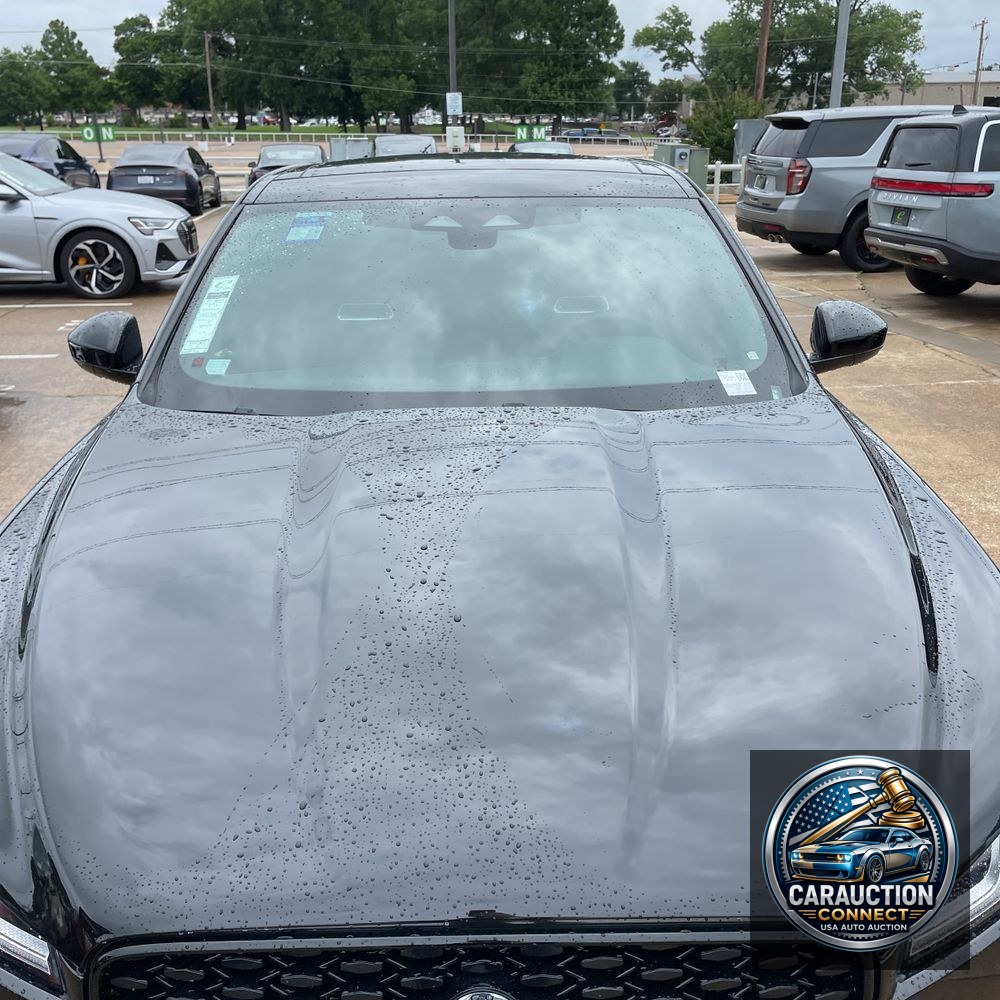 2024 Jaguar F-Pace P400 R-Dynamic S