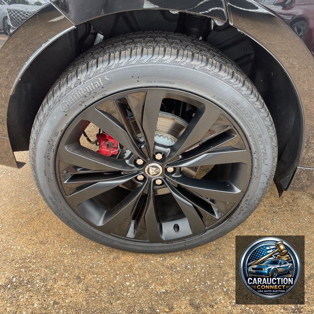 2024 Jaguar F-Pace P400 R-Dynamic S
