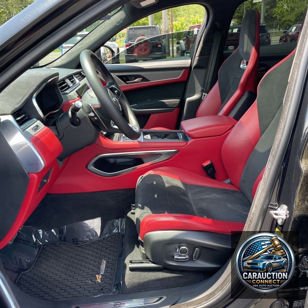 2023 Jaguar F-Pace SVR