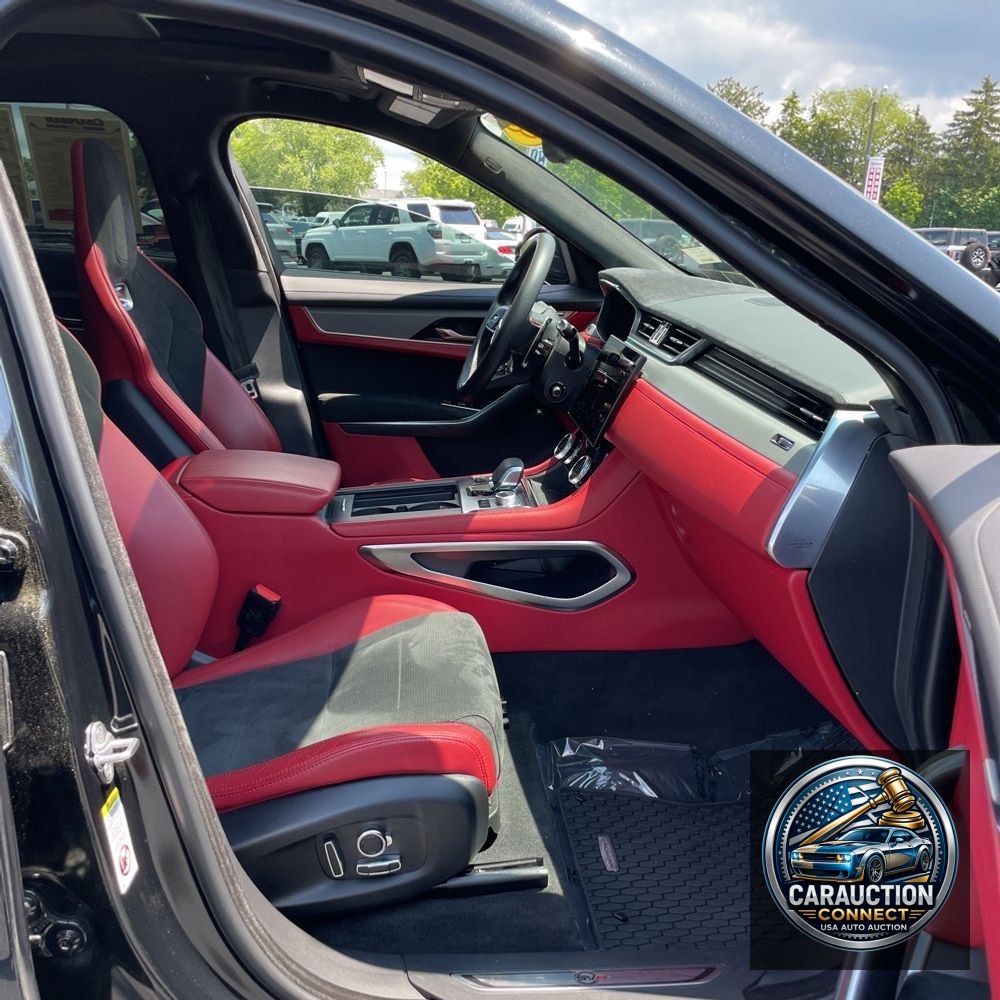 2023 Jaguar F-Pace SVR