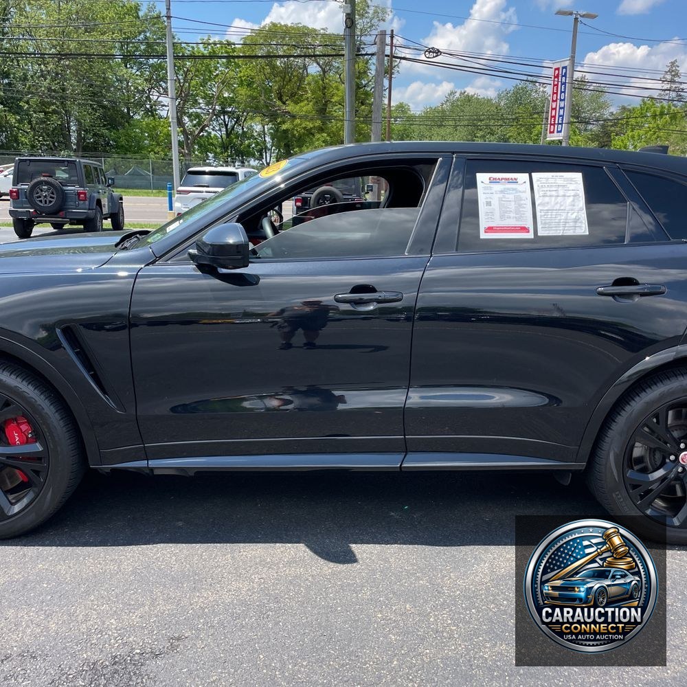 2023 Jaguar F-Pace SVR