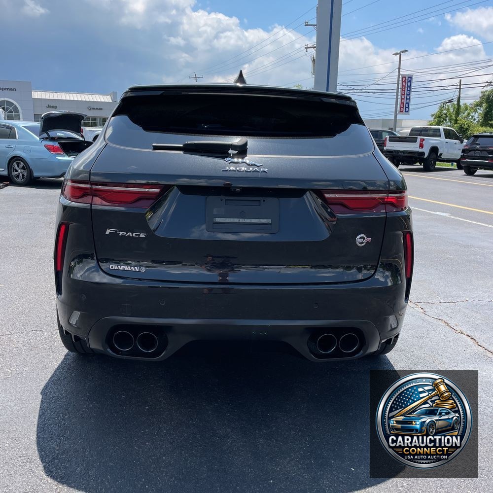 2023 Jaguar F-Pace SVR