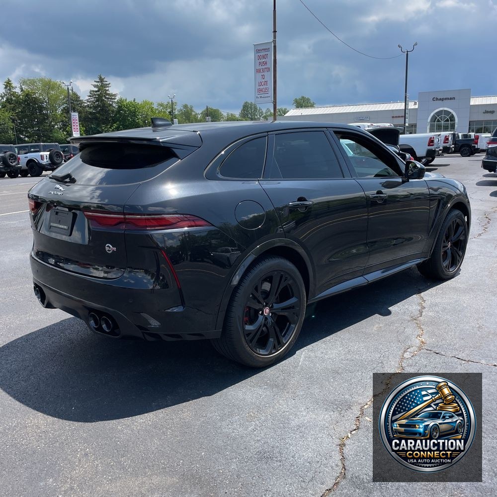 2023 Jaguar F-Pace SVR