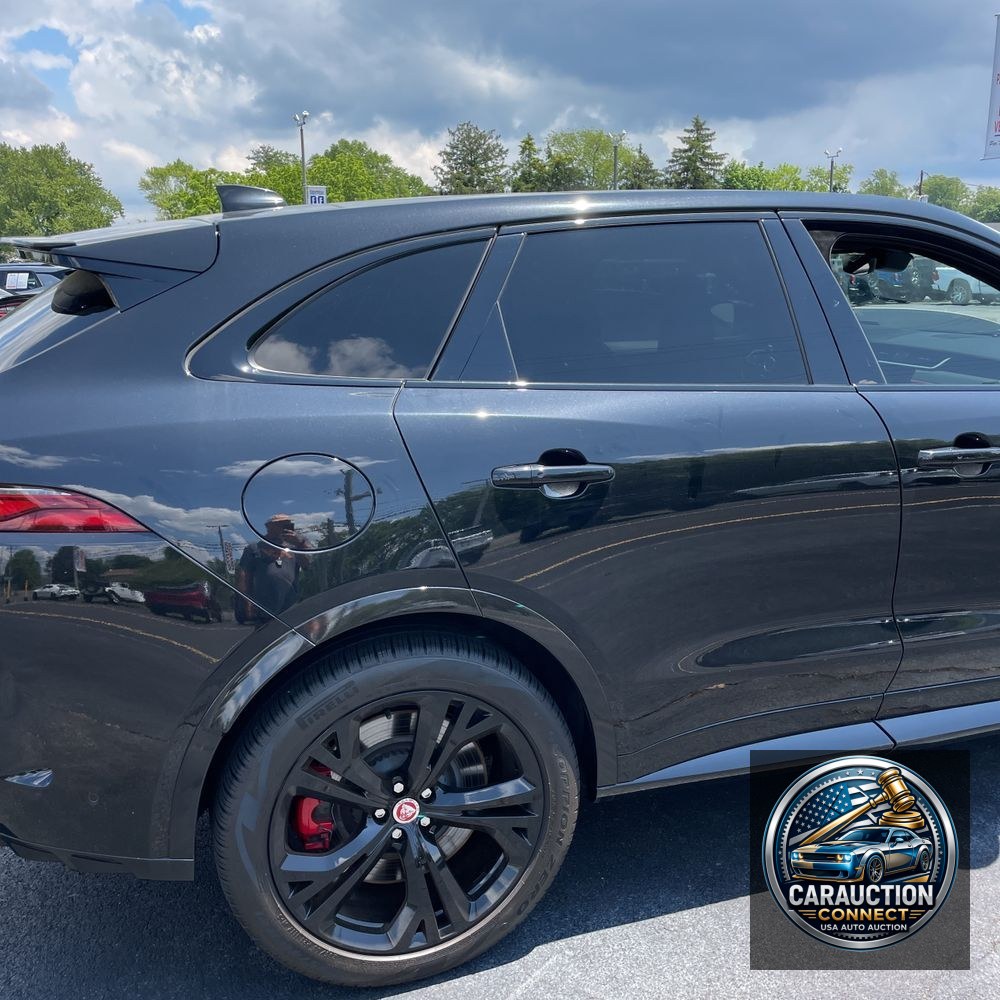 2023 Jaguar F-Pace SVR