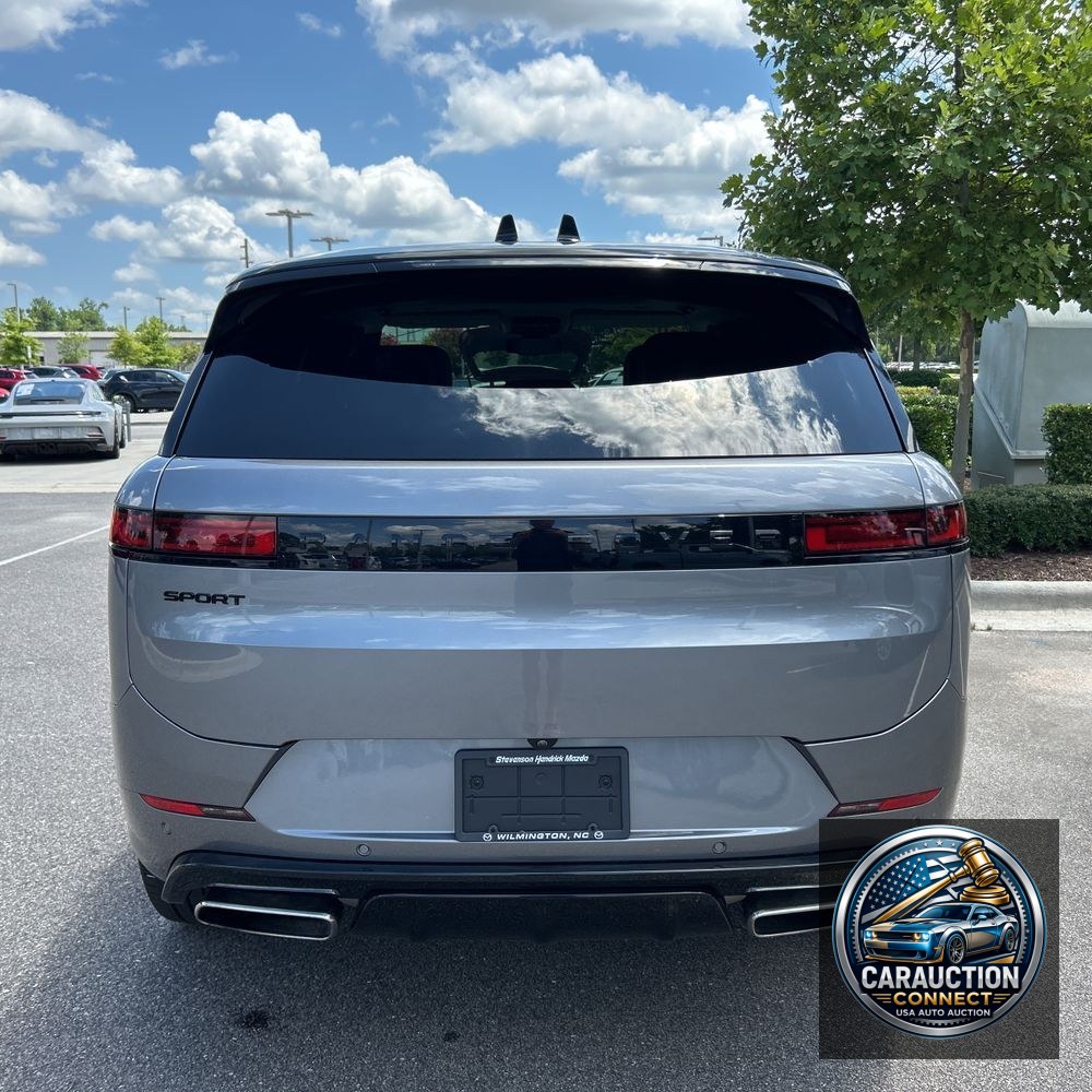 2025 Land Rover Range Rover Sport P550e Autobiography