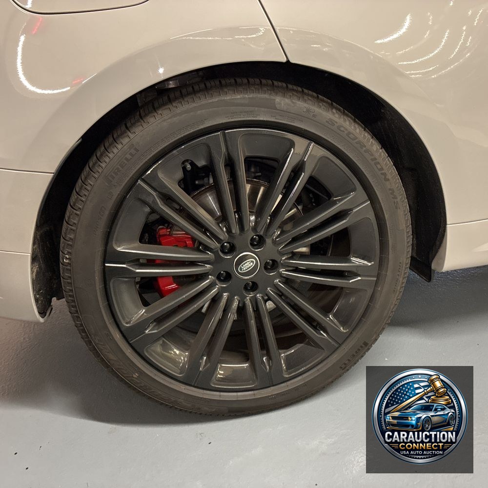 2025 Land Rover Range Rover Sport P460e Dynamic SE