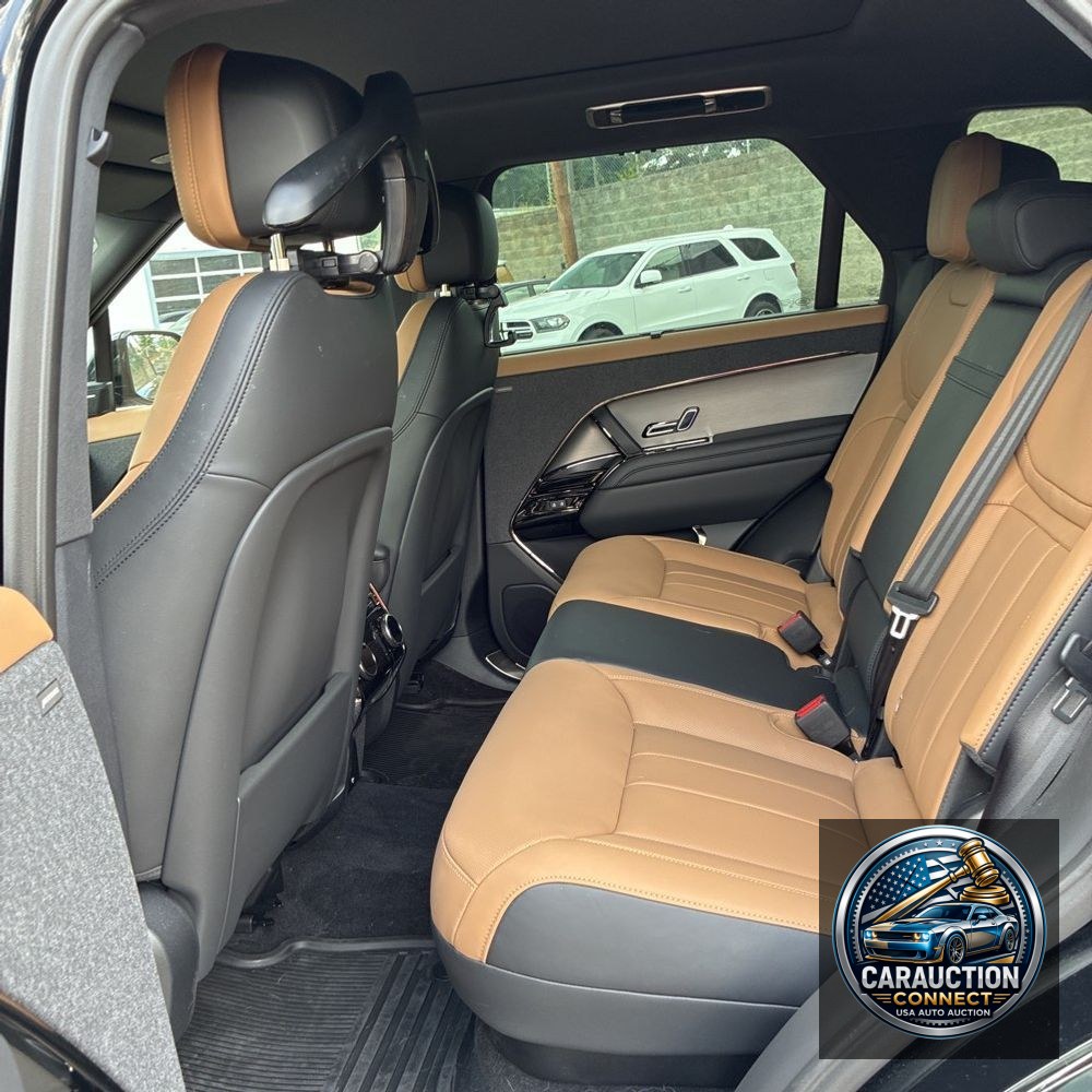 2025 Land Rover Range Rover Sport Dynamic SE P400