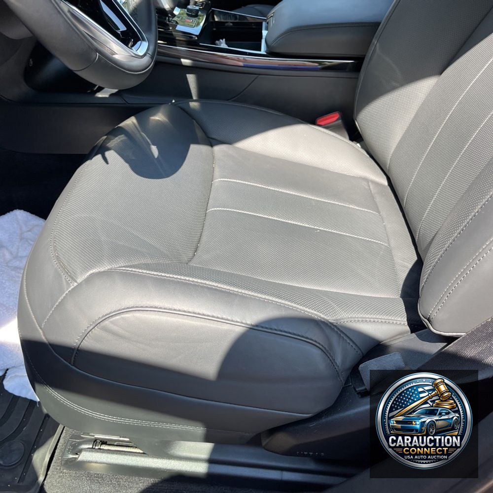 2023 Land Rover Range Rover Sport P360 SE